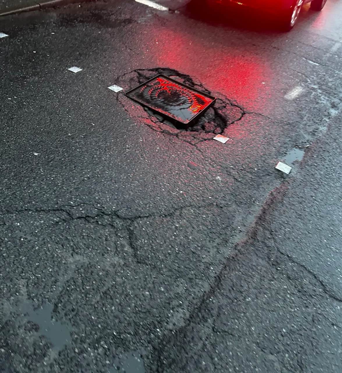 Stone pothole repairs: £15m scheme targets 40,000 fixes — Stafford news photo